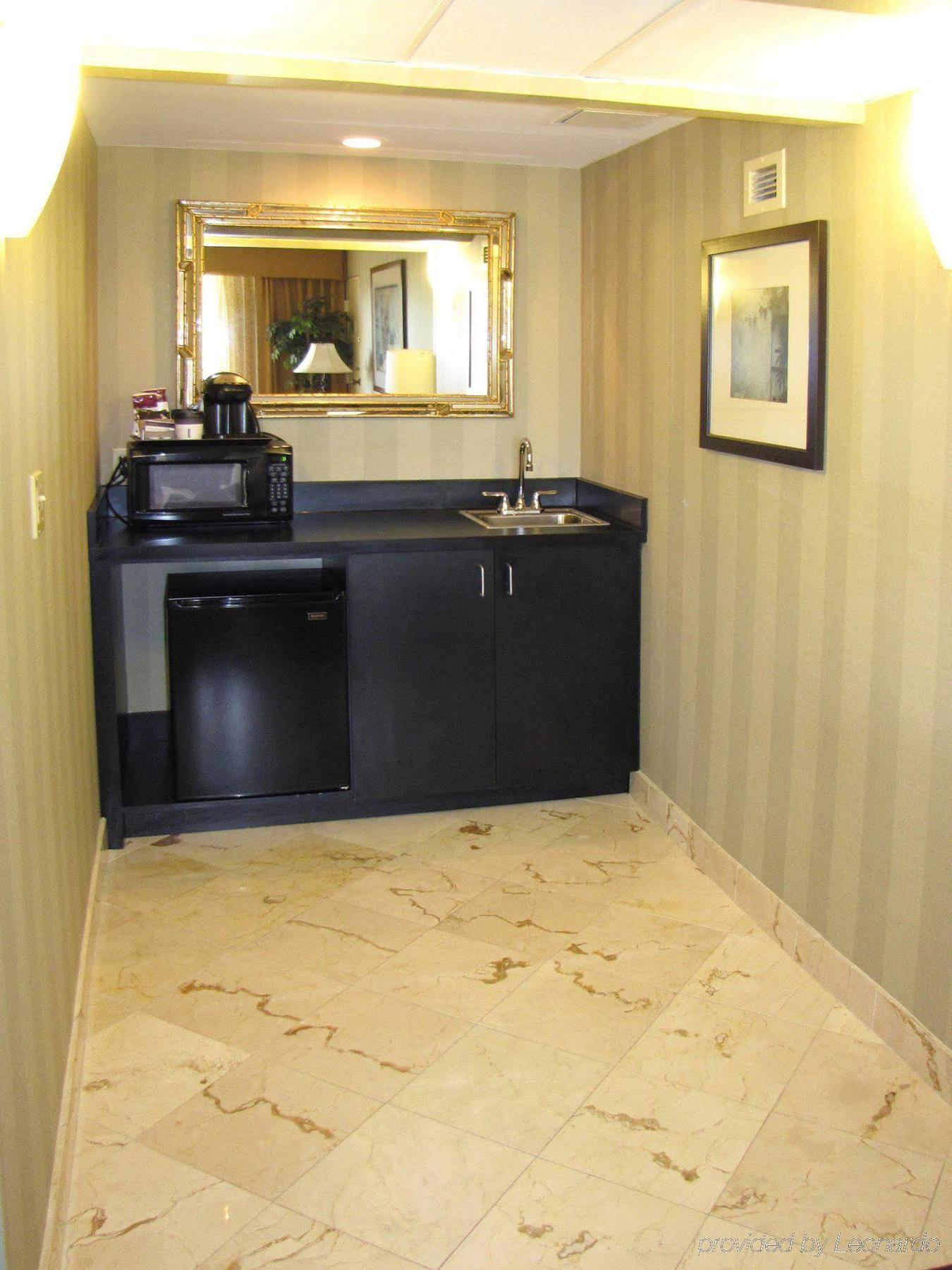 Doubletree By Hilton Atlanta Windy Hill Ballpark Hotel Smyrna