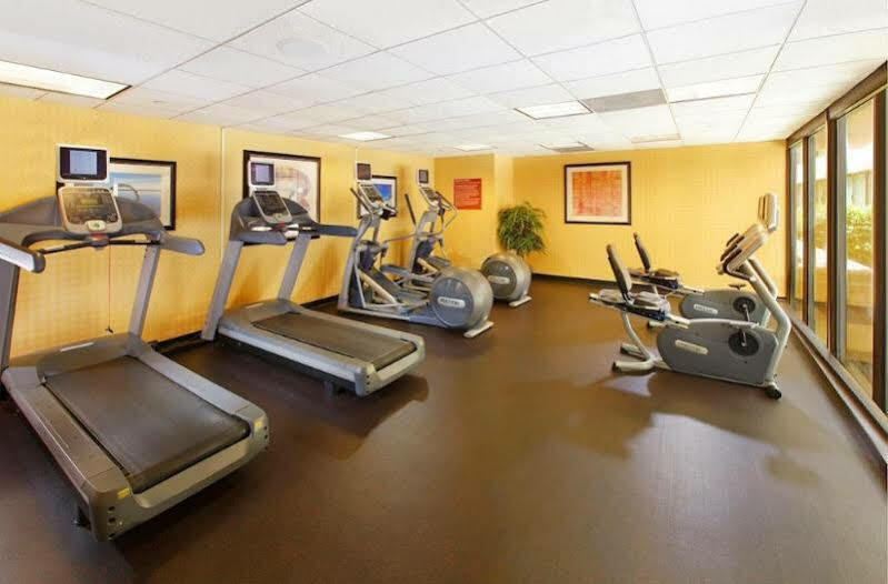 Hotel Doubletree By Hilton Atlanta Windy Hill Ballpark 3*